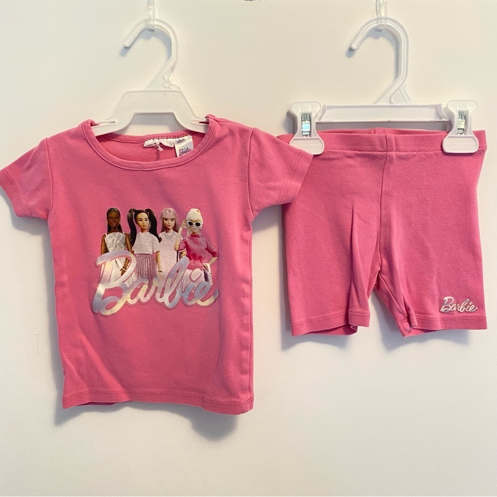 H&M Toddler Girls Barbie Snug Fit Printed Jersey Pajamas Pink Size 2T